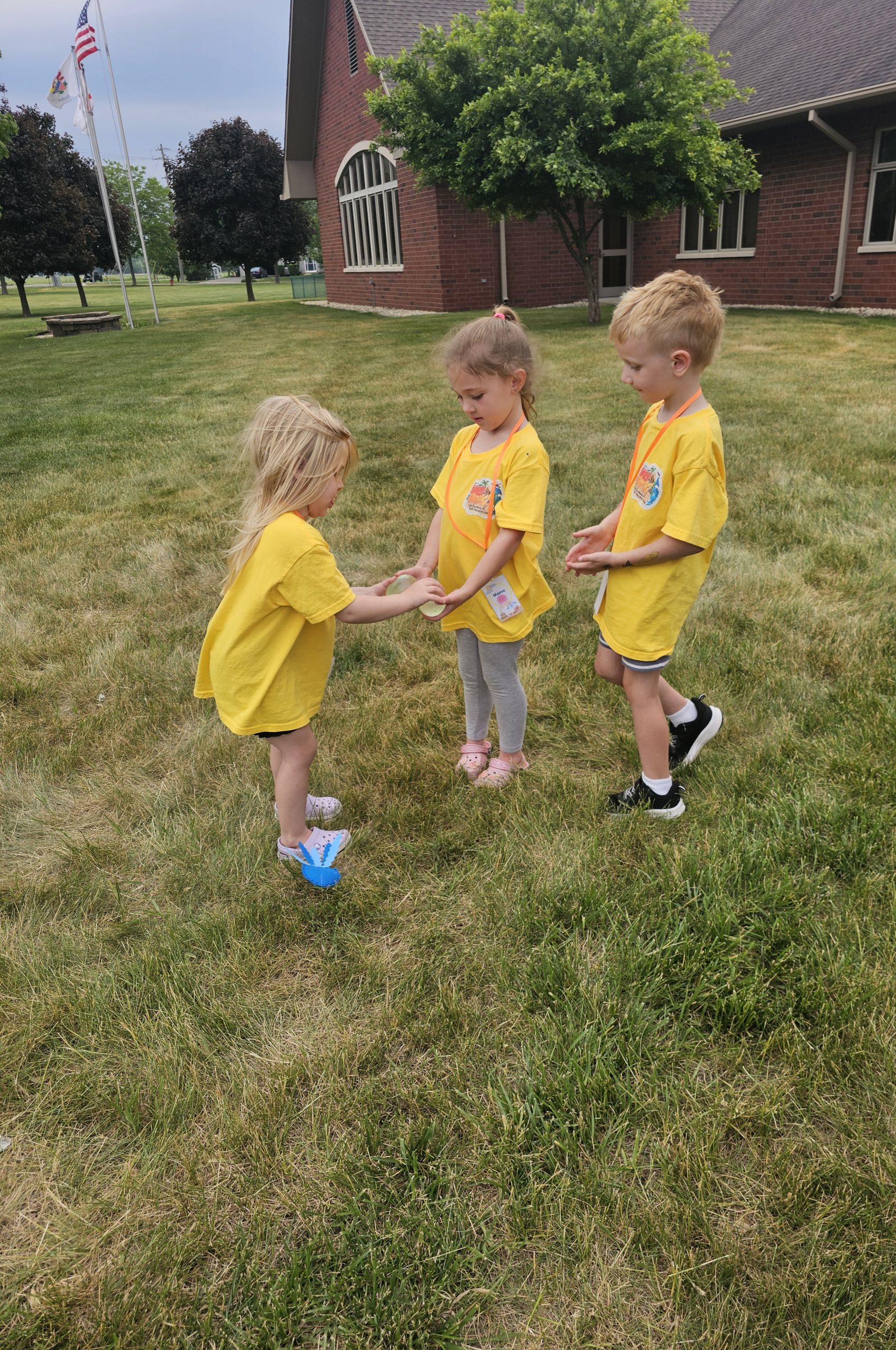 Trinity_church_Vacation_Bible_school_202537